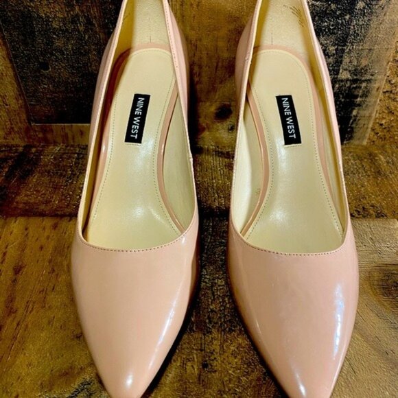 Nine West Nude Pink Patent Leather Pointed Toe Heels 9M Womens Dress Shoes - Picture 3 of 5